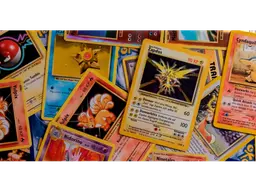 Collage af Pokémon-kort fra ShopTurs side om Pokémon-arrangementer.